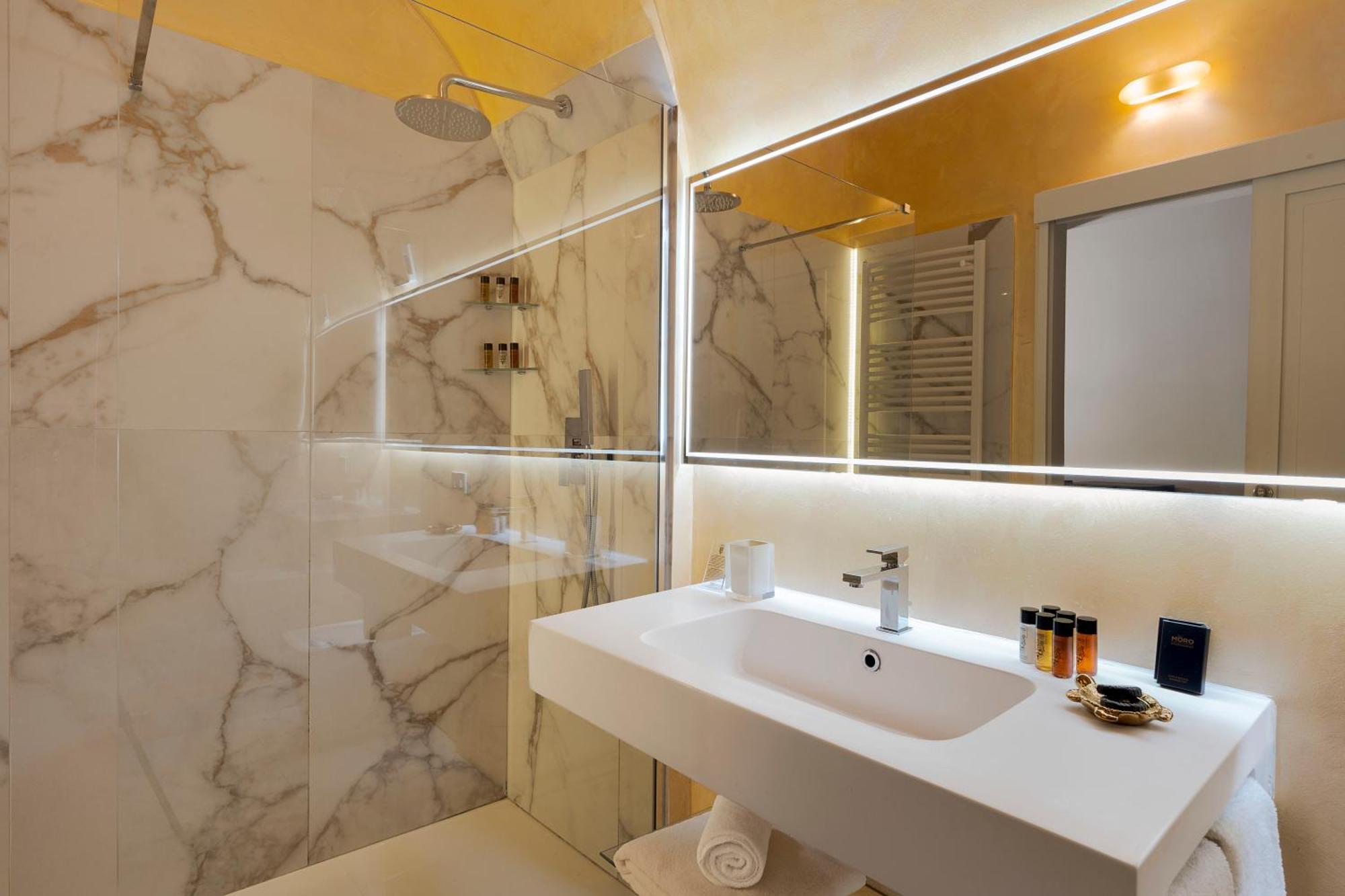 Palazzo Arone Dei Baroni Di Valentino Hotel Palermo Phòng bức ảnh